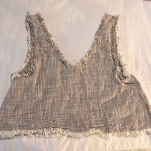 urban outfitters top size small (no longer being sold on website or in stores)
